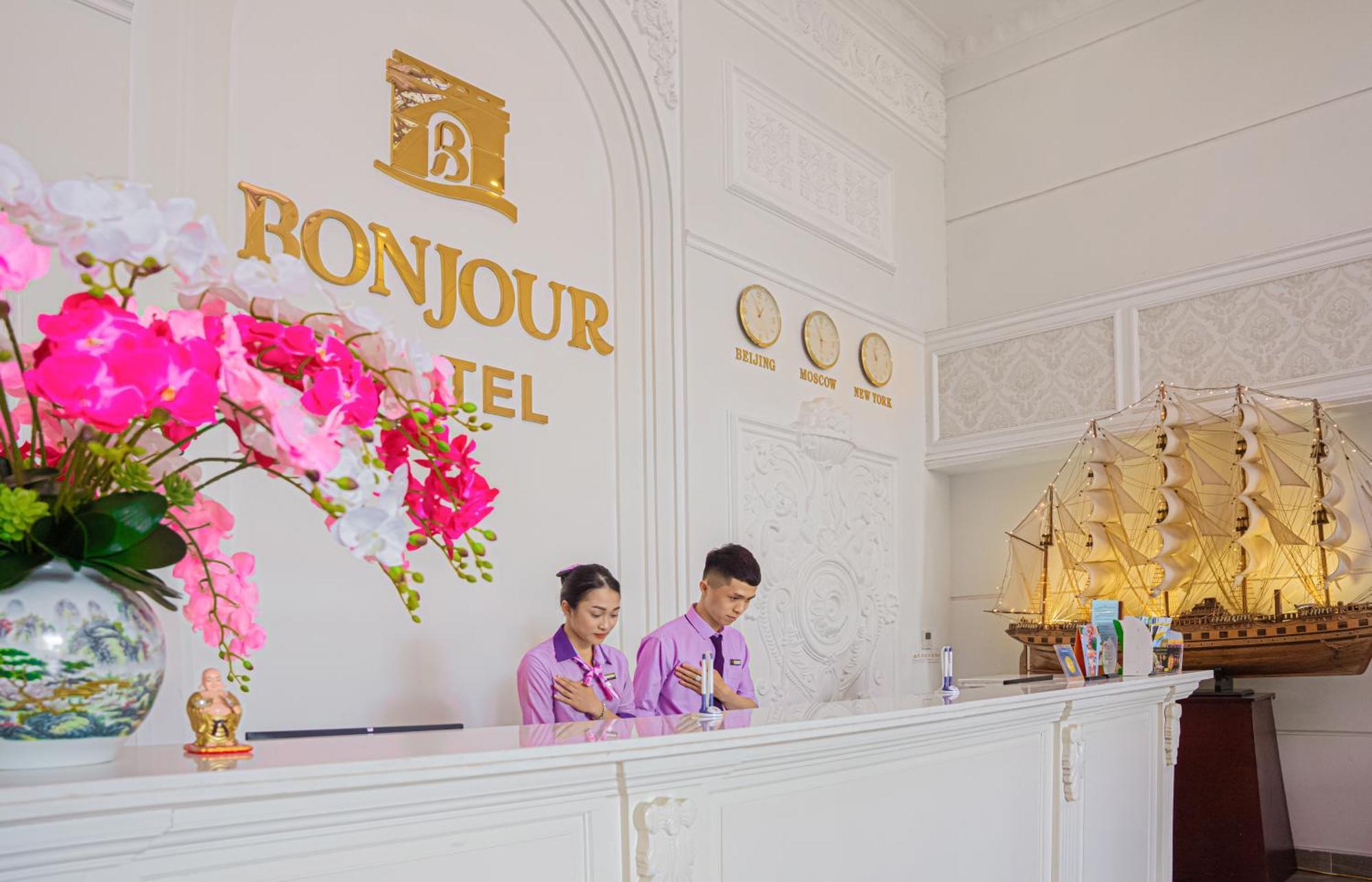 Bonjour Nha Trang Hotel Exteriör bild