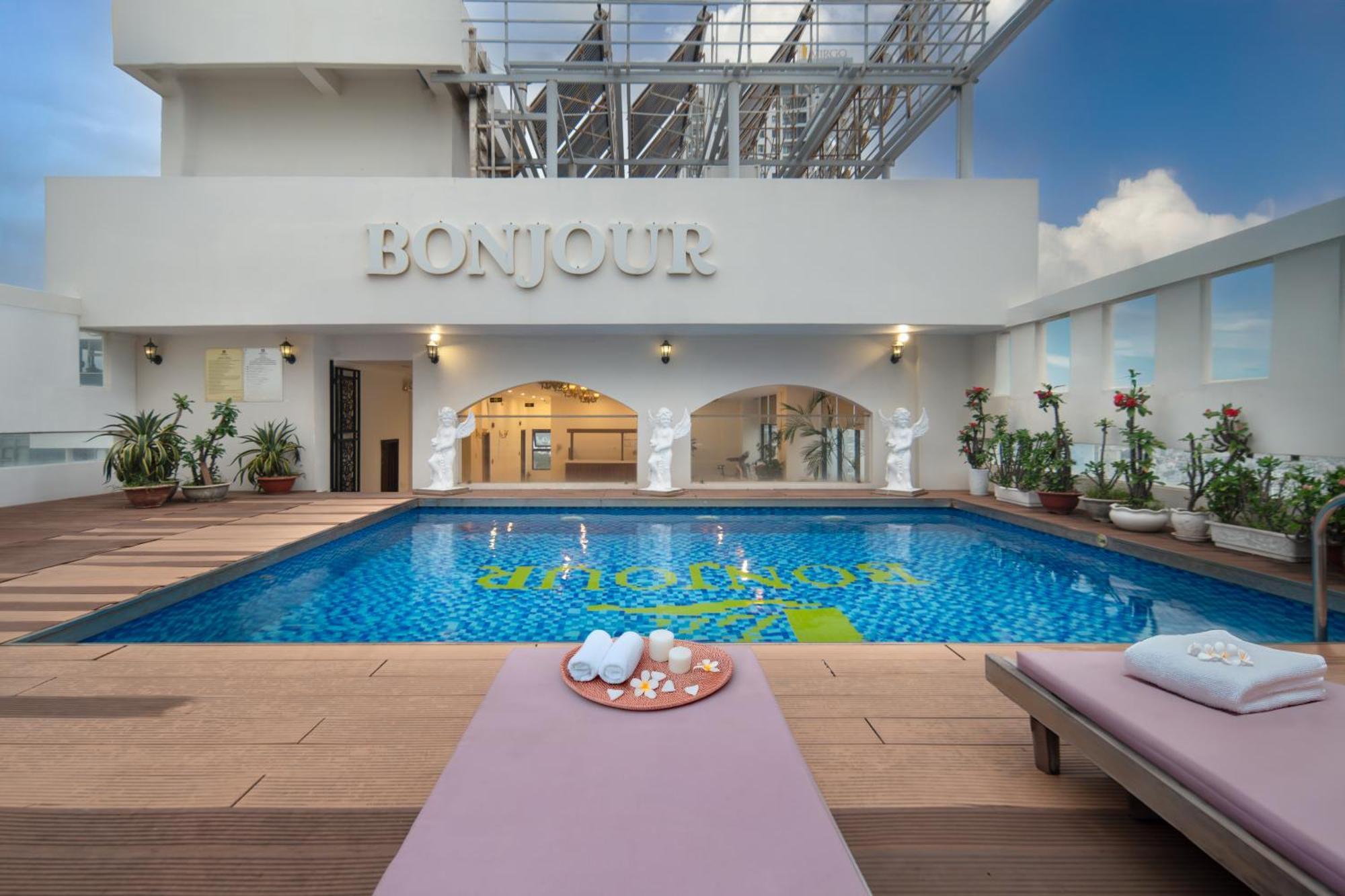 Bonjour Nha Trang Hotel Exteriör bild